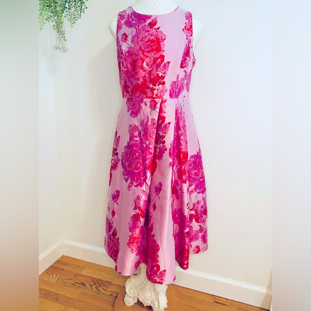 White House Black Market Brocade Floral Cocktail Dress Size 10